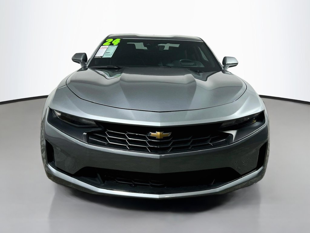 Used 2024 Chevrolet Camaro LT RWD image 8