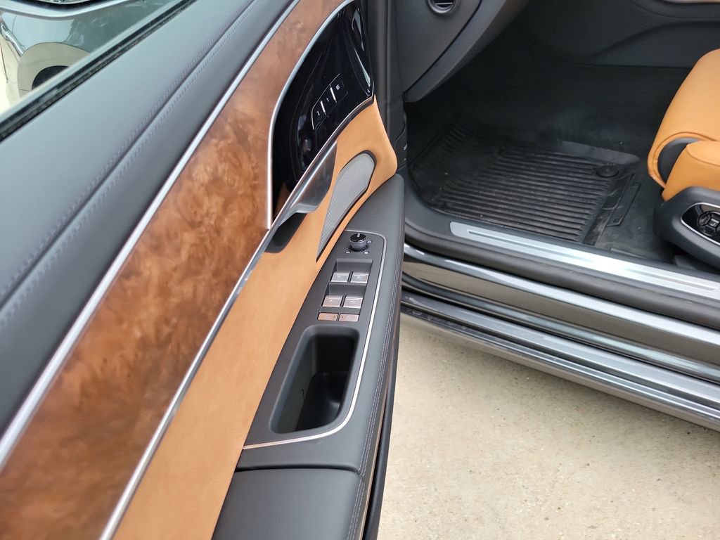 New 2026 Audi A8 L 3.0T AWD/4WD image 11