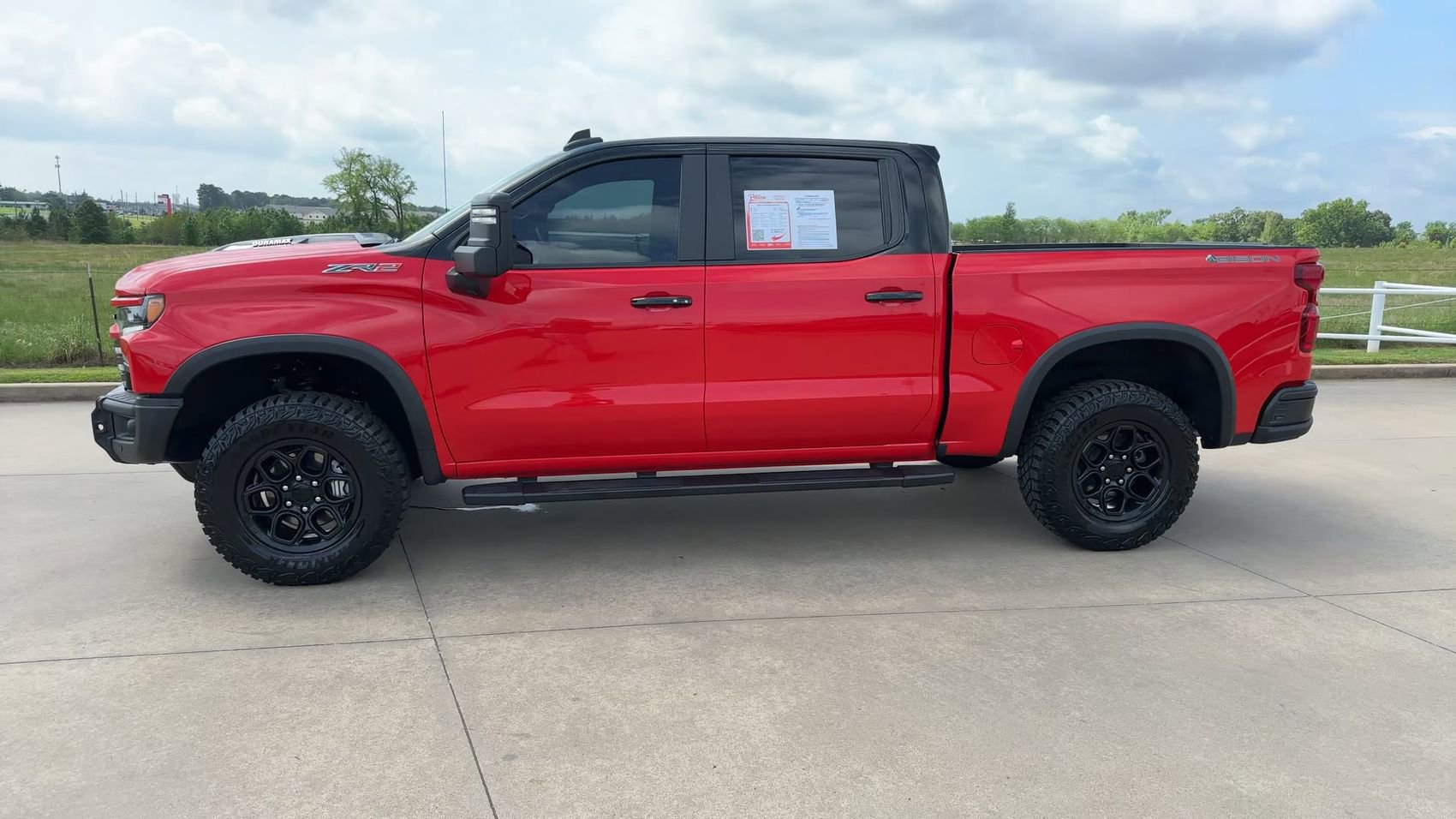 Used 2024 Chevrolet Silverado 1500 ZR2 w/ ZR2 Bison Edition AWD/4WD image 4