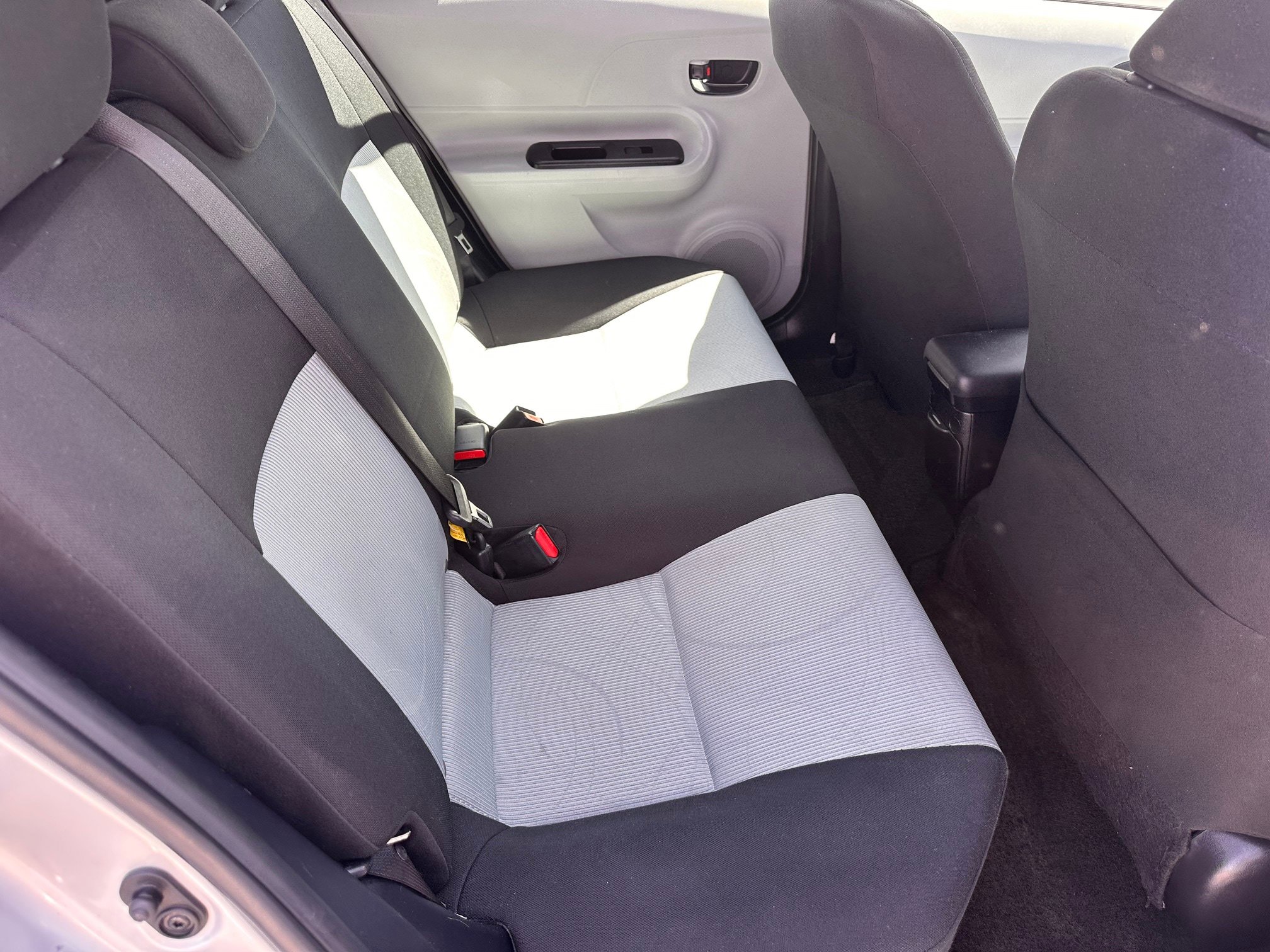 Used 2014 Toyota Prius C Two FWD image 8