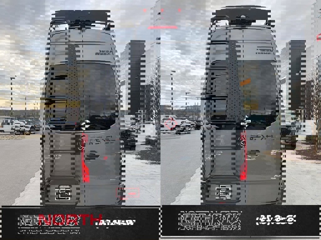 Used 2023 Mercedes-Benz Sprinter 144 Cargo image 23