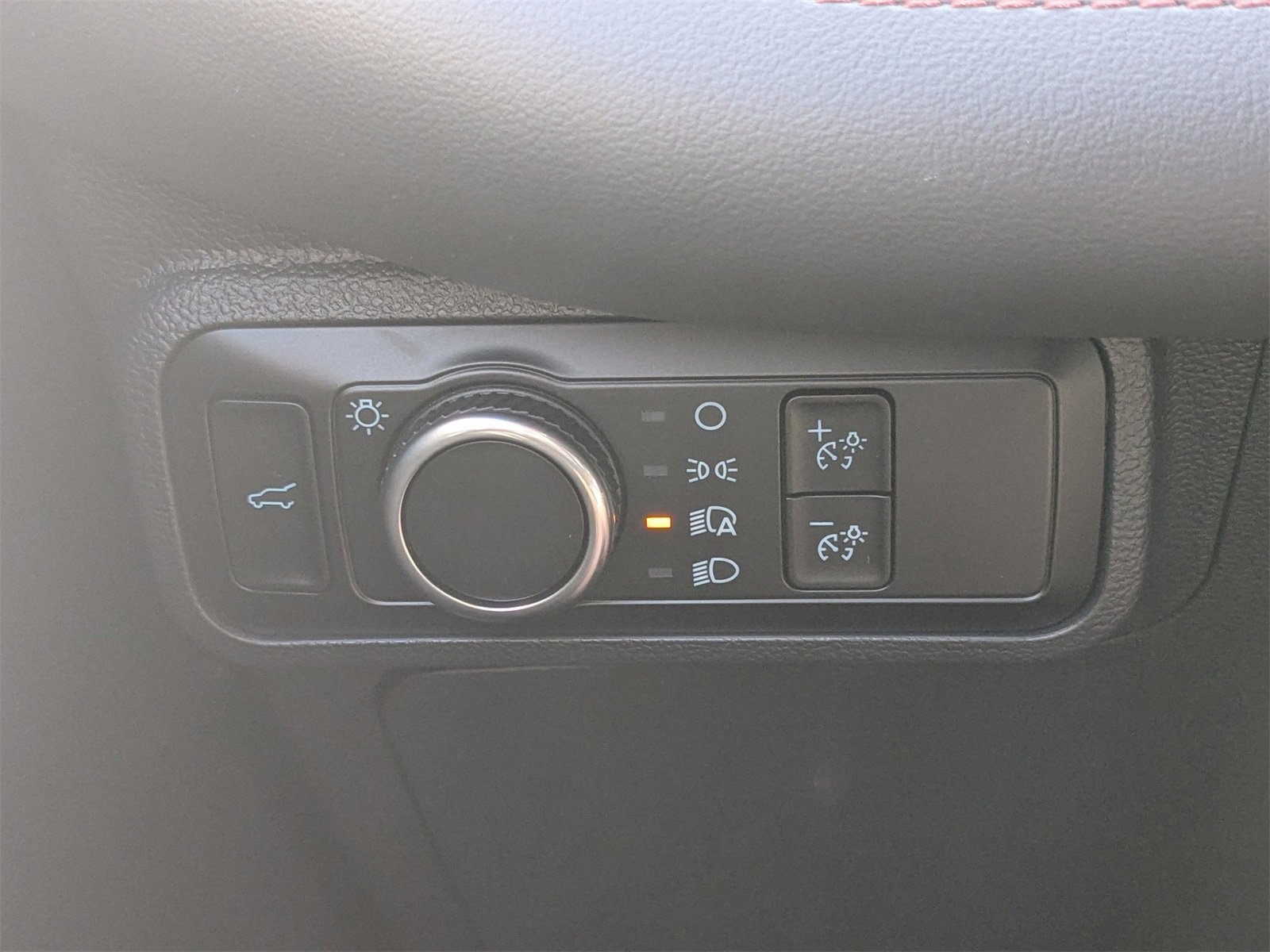 New 2026 Ford Explorer Active image 27