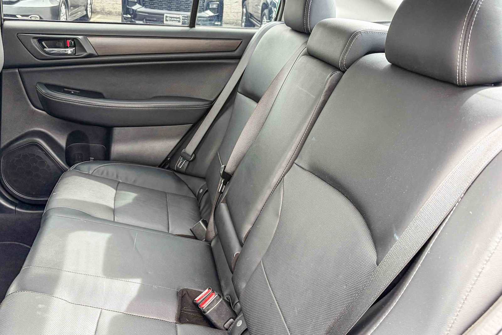 Used 2017 Subaru Legacy 2.5i Limited image 18