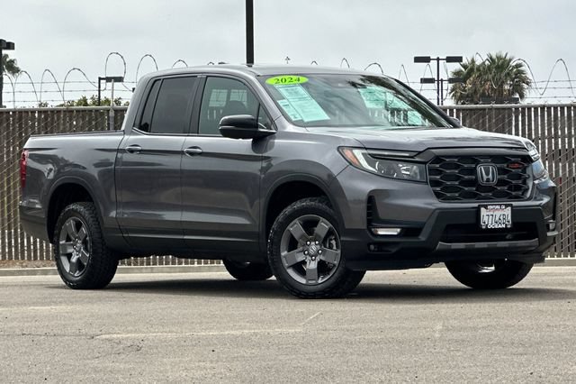 Used 2024 Honda Ridgeline TrailSport image 2