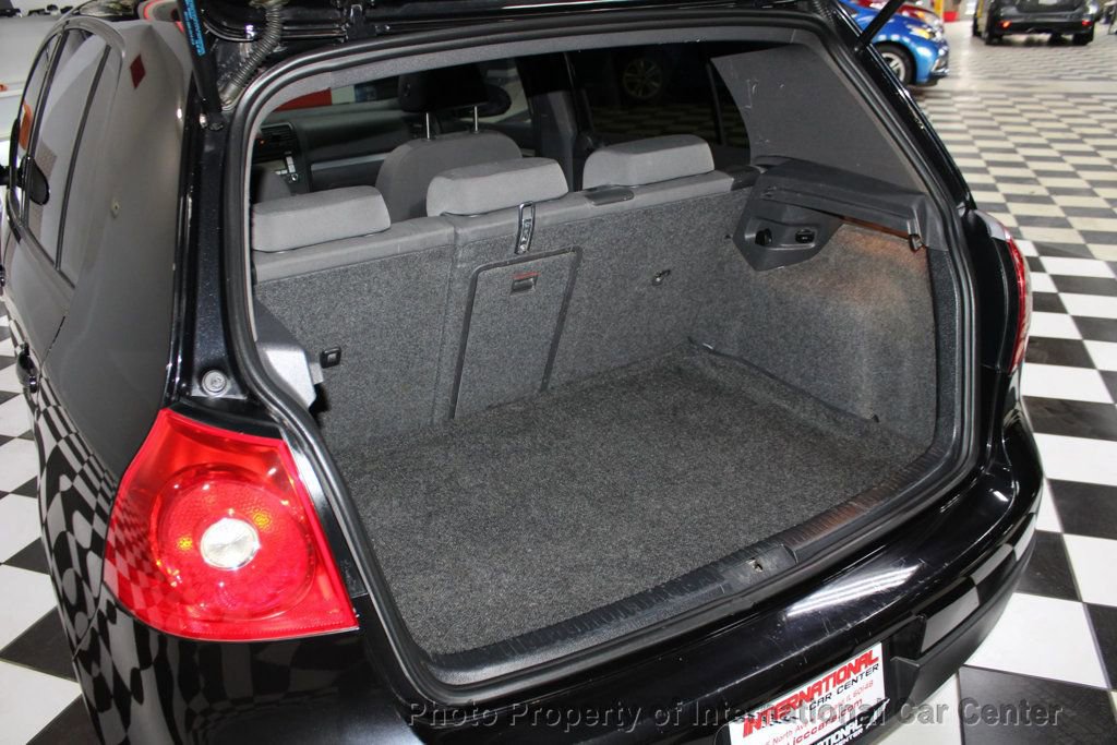 Used 2009 Volkswagen GTI 4-Door image 22