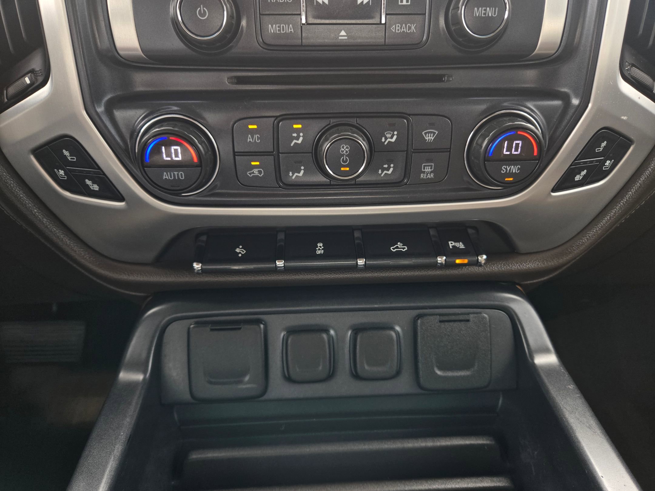 Used 2017 GMC Sierra 2500 SLT image 28