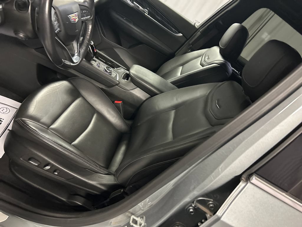 Used 2024 Cadillac XT6 Premium Luxury w/ Technology Package AWD/4WD image 12