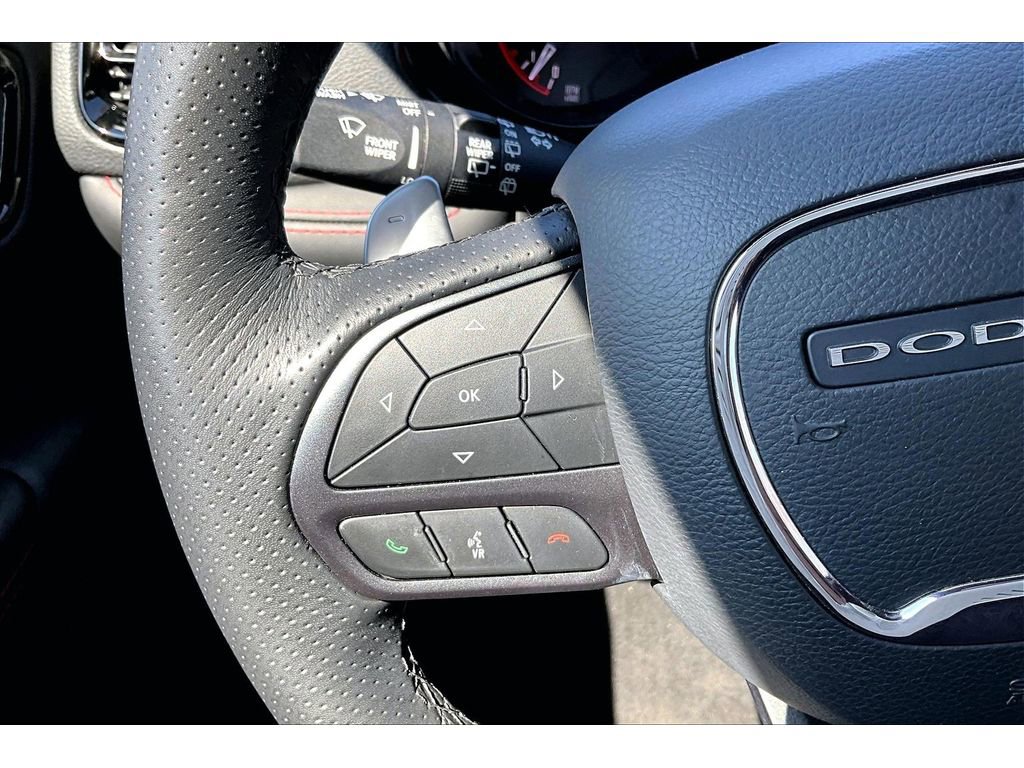 Certified 2025 Dodge Durango GT image 25