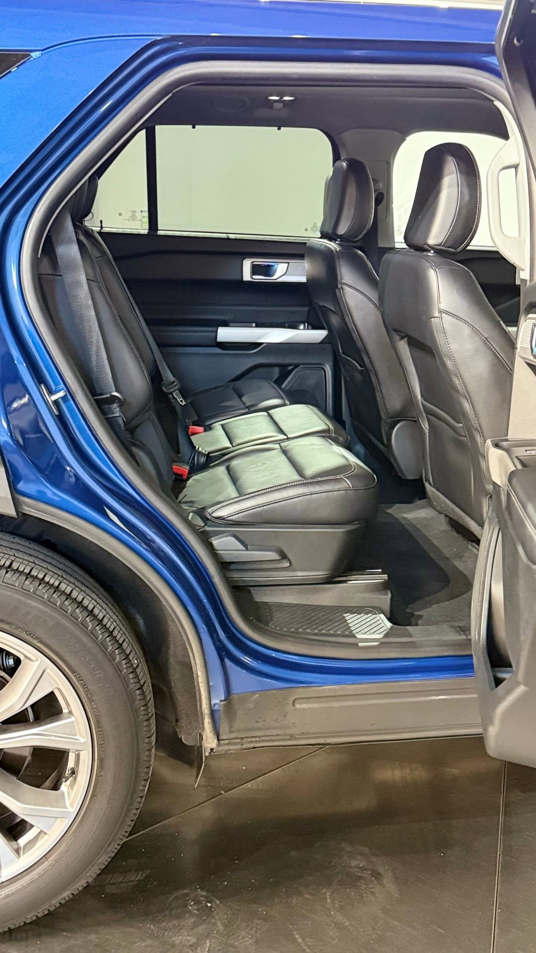 Used 2021 Ford Explorer Limited w/ Equipment Group 301A image 70