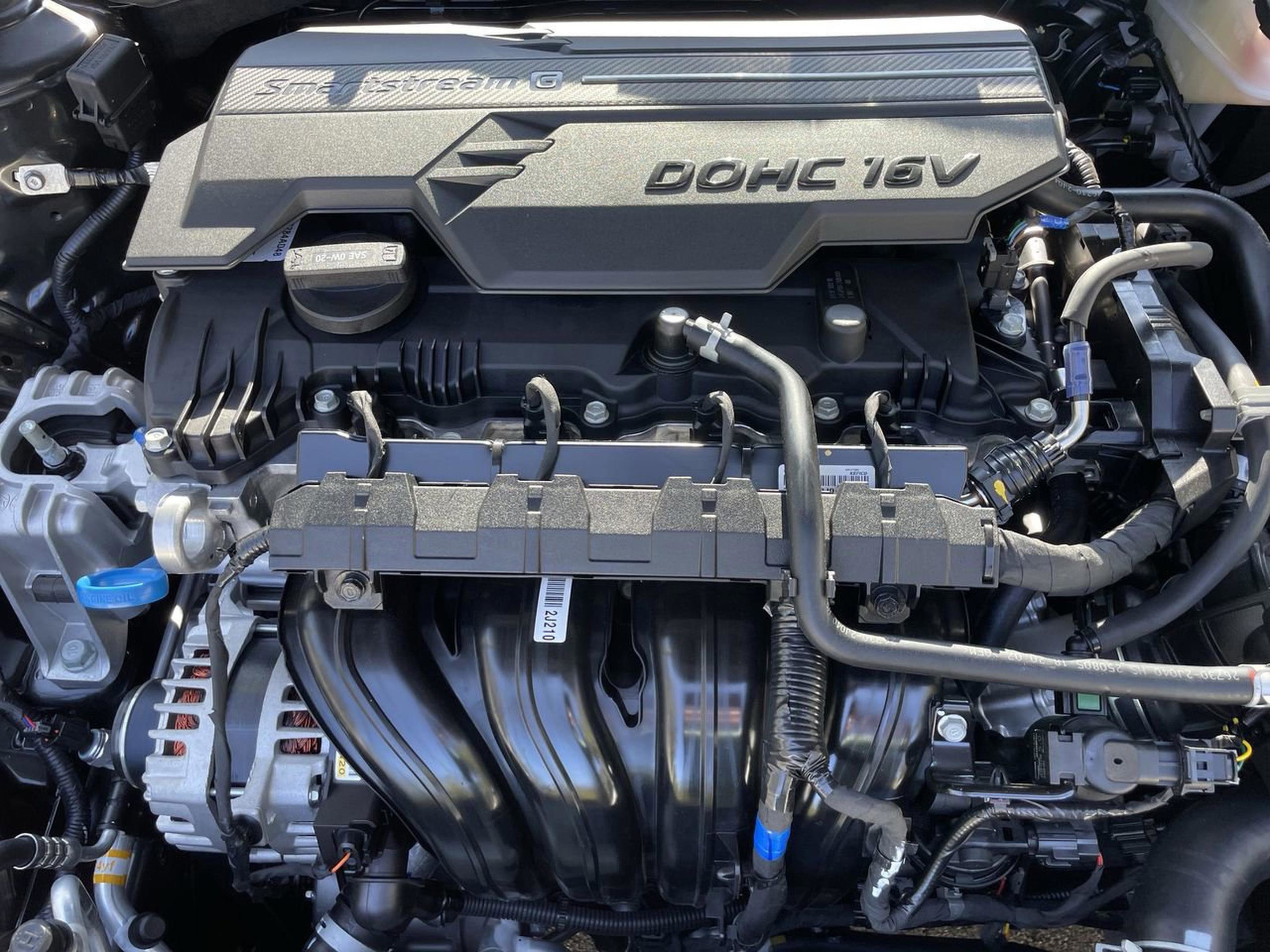 New 2026 Hyundai Elantra Limited image 21