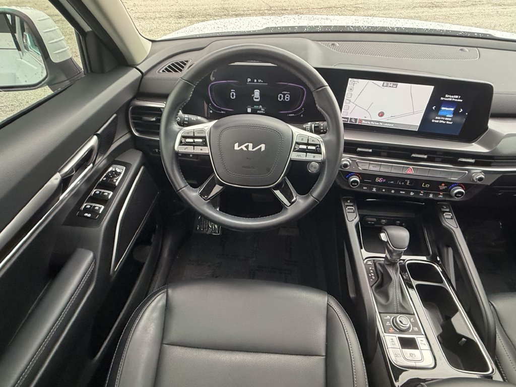 Certified 2025 Kia Telluride S AWD/4WD image 15