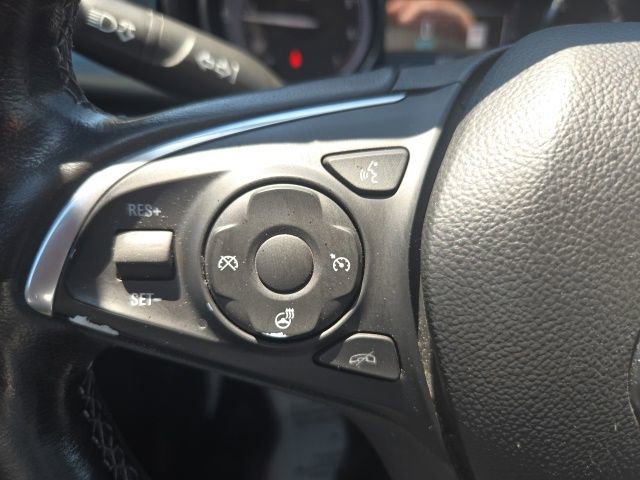 Used 2020 Buick Envision Essence FWD image 32