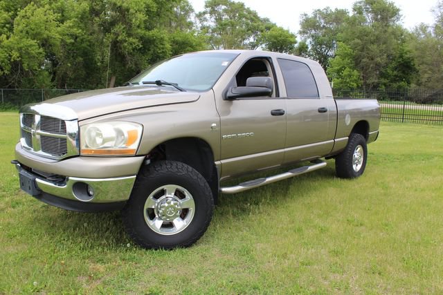 Used 2006 Dodge Ram 3500 Truck SLT w/ Light Group AWD/4WD image 1