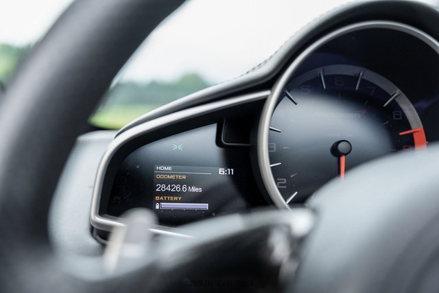 Used 2013 McLaren MP4-12C Spider RWD image 27