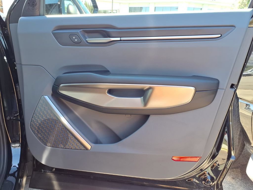 Used 2026 Kia EV9 Light RWD image 22