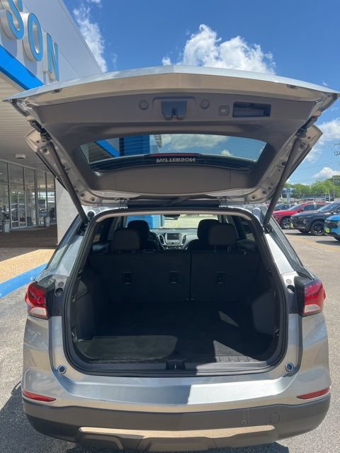 Used 2024 Chevrolet Equinox LT FWD image 10