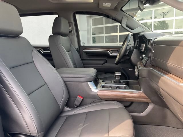 Used 2023 Chevrolet Silverado 1500 RST w/ RST All Star Premium Package AWD/4WD image 10
