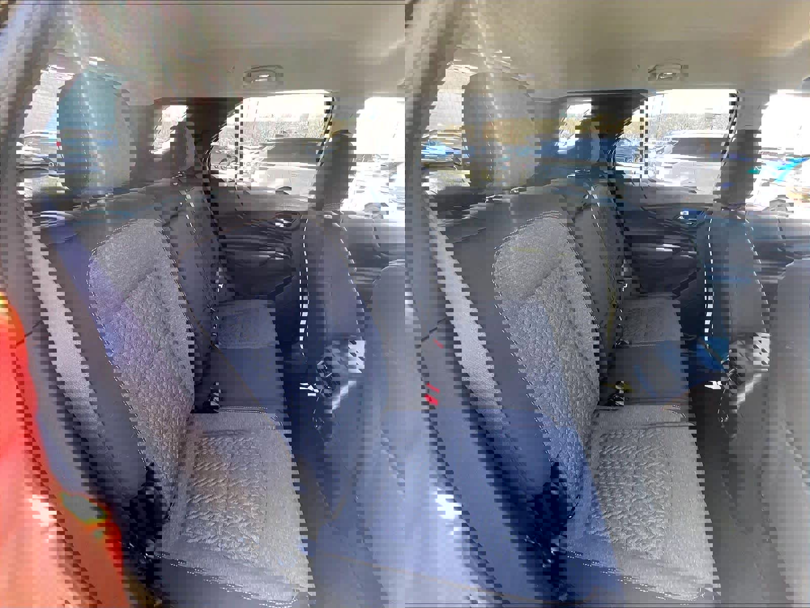 Used 2023 Chevrolet Equinox LT image 16