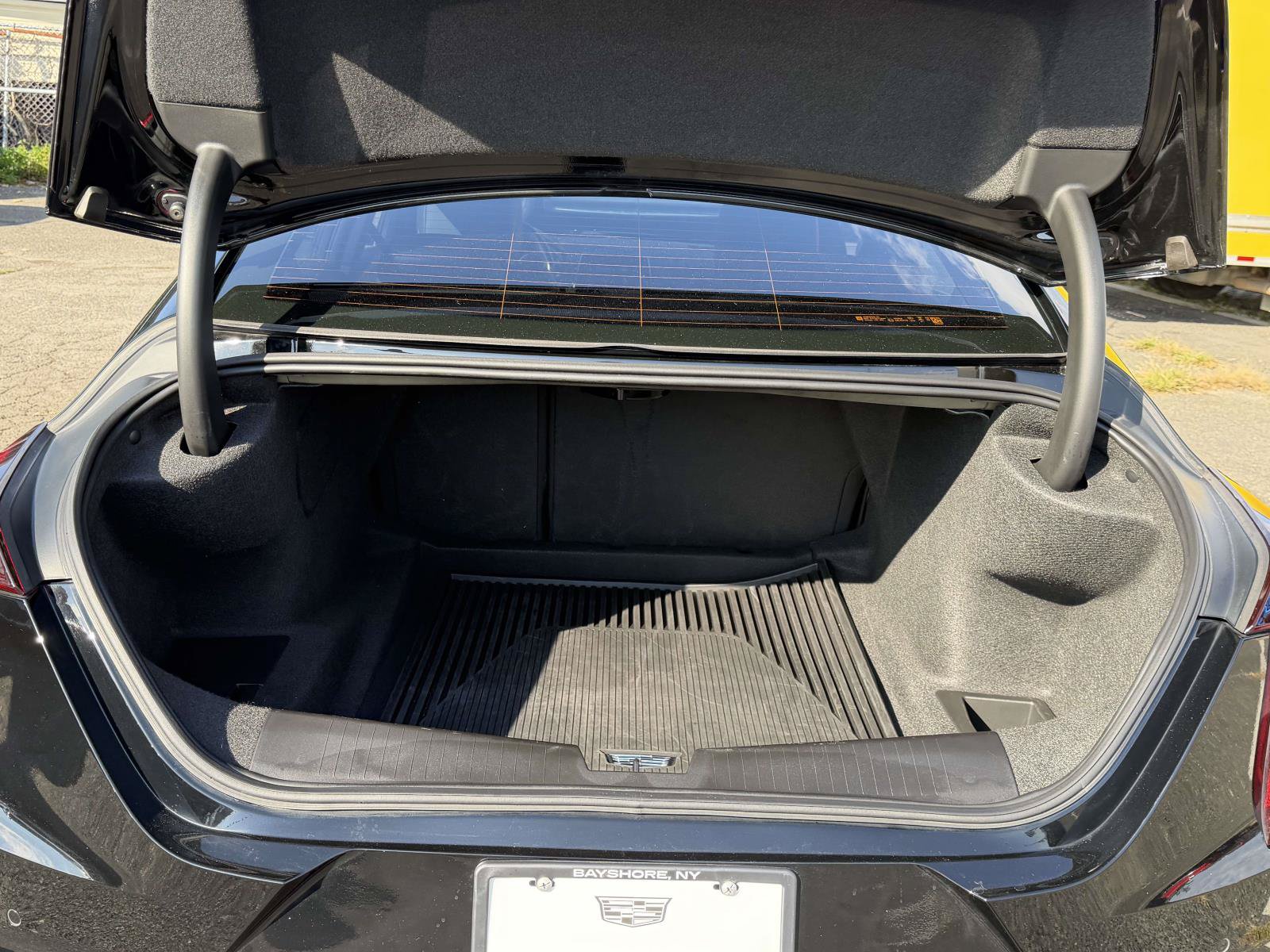 Certified 2024 Cadillac CT4 Luxury w/ Sun And Sound Package AWD/4WD image 7