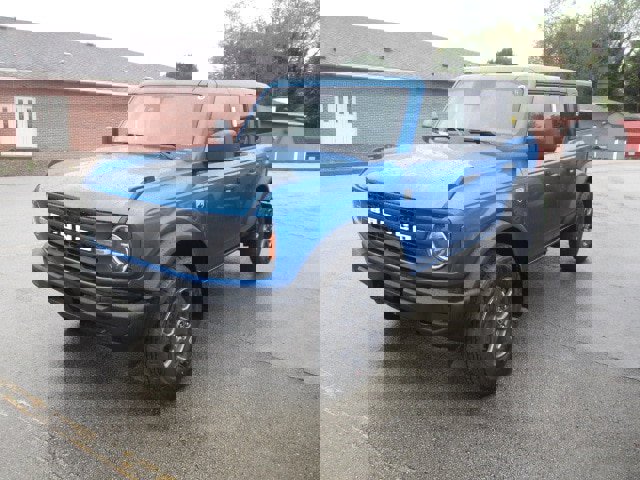 New 2025 Ford Bronco Big Bend image 3