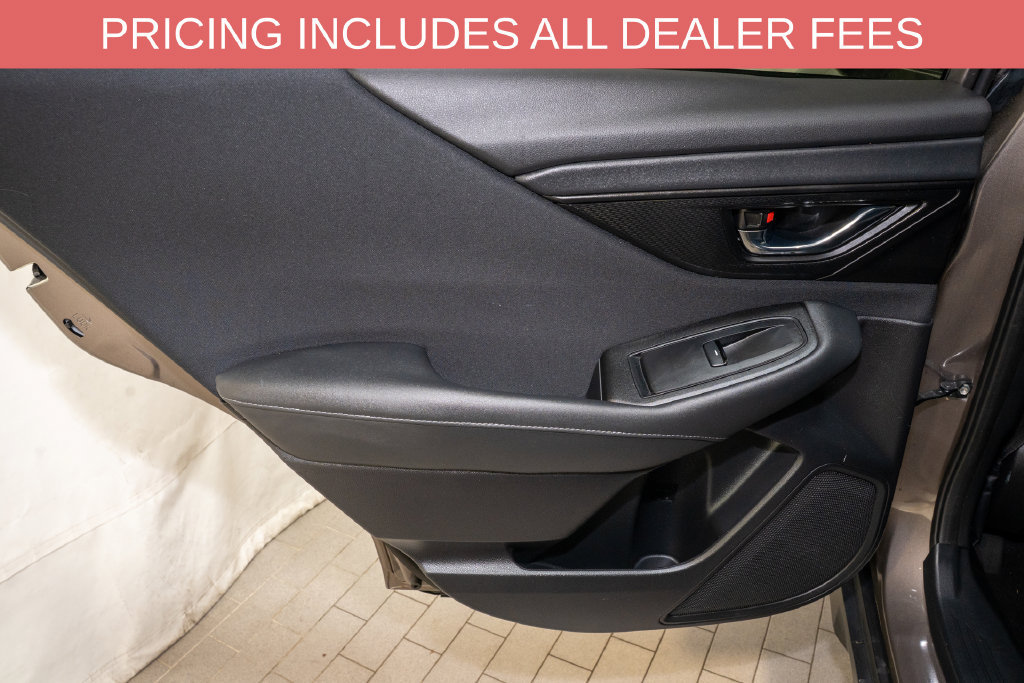 Used 2024 Subaru Outback Premium AWD/4WD image 9