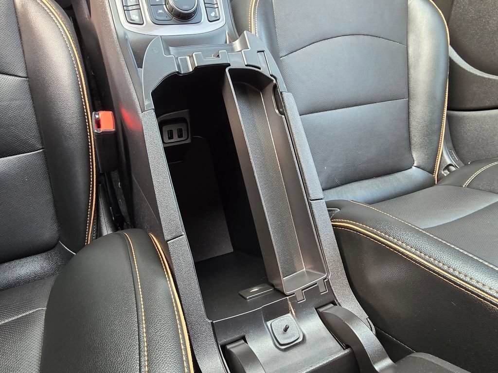 Used 2024 GMC Terrain AT4 w/ LPO, Floor Liner Package AWD/4WD image 26