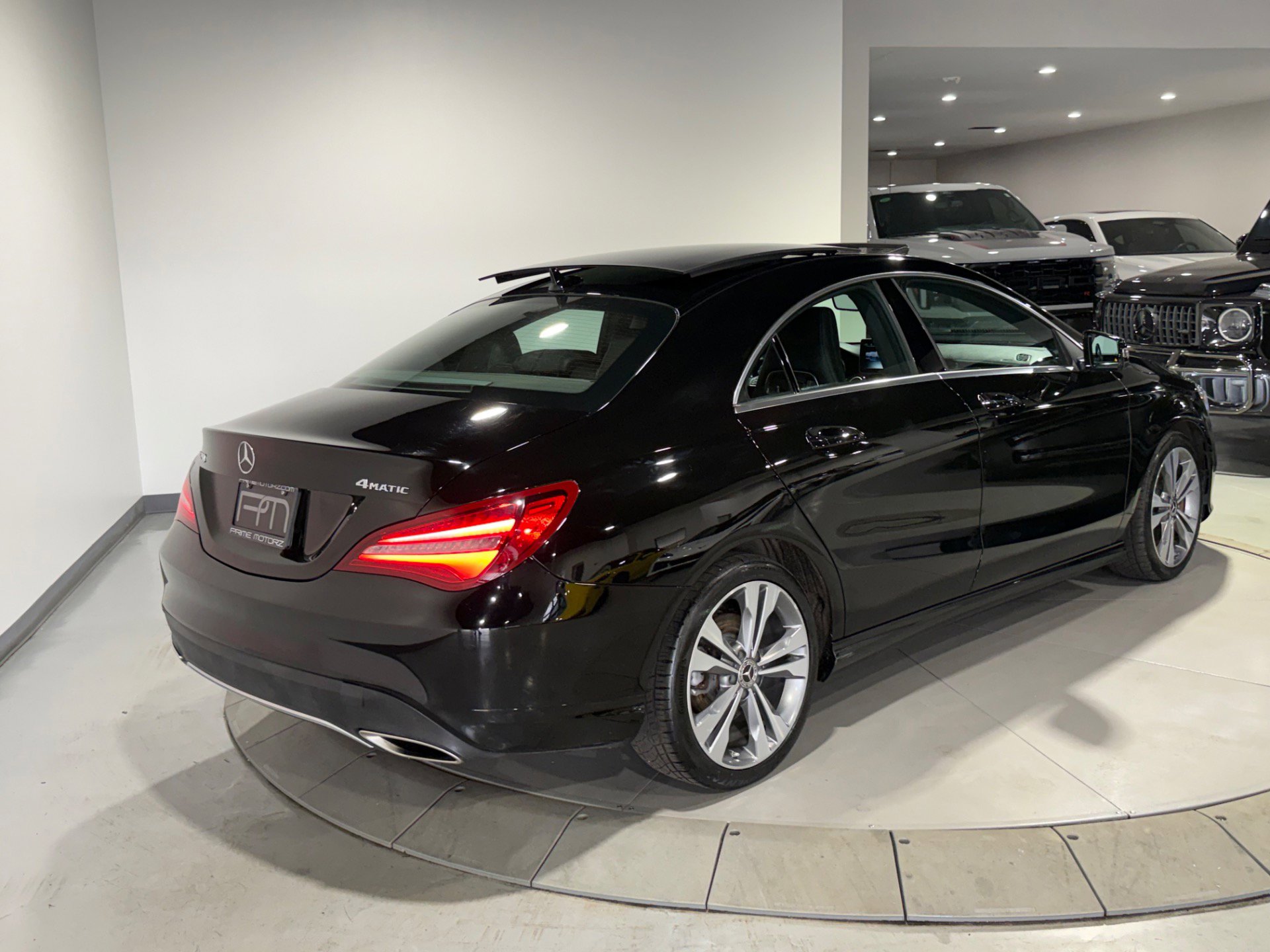 Used 2019 Mercedes-Benz CLA 250 4MATIC image 9