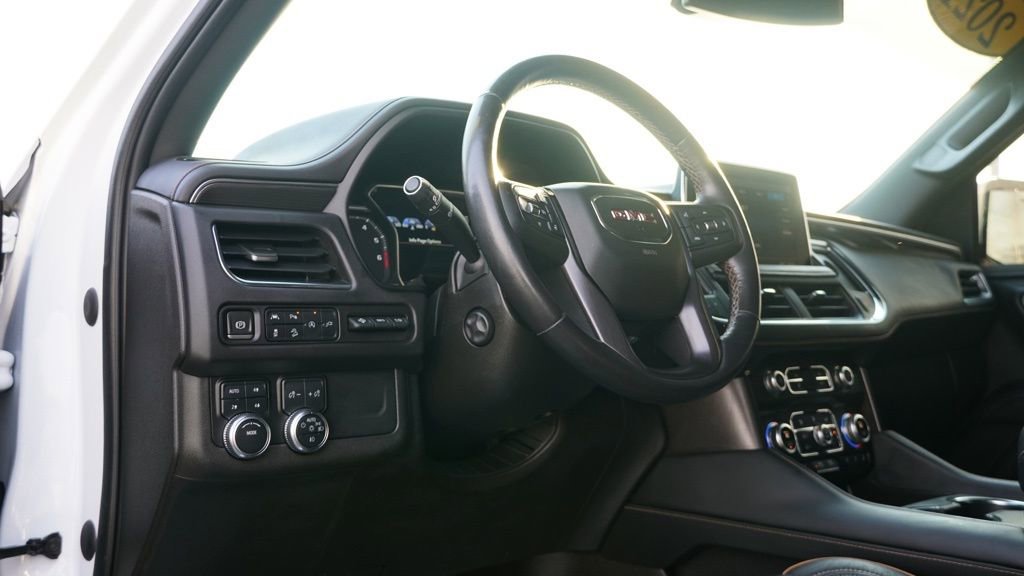 Used 2021 GMC Yukon AT4 w/ Rear Media and Nav Package image 11