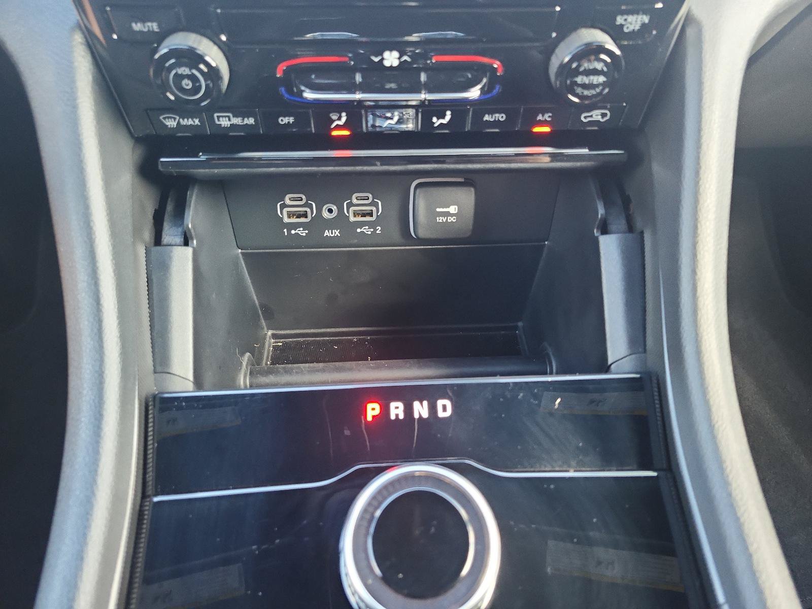Used 2026 Jeep Grand Cherokee Laredo RWD image 17