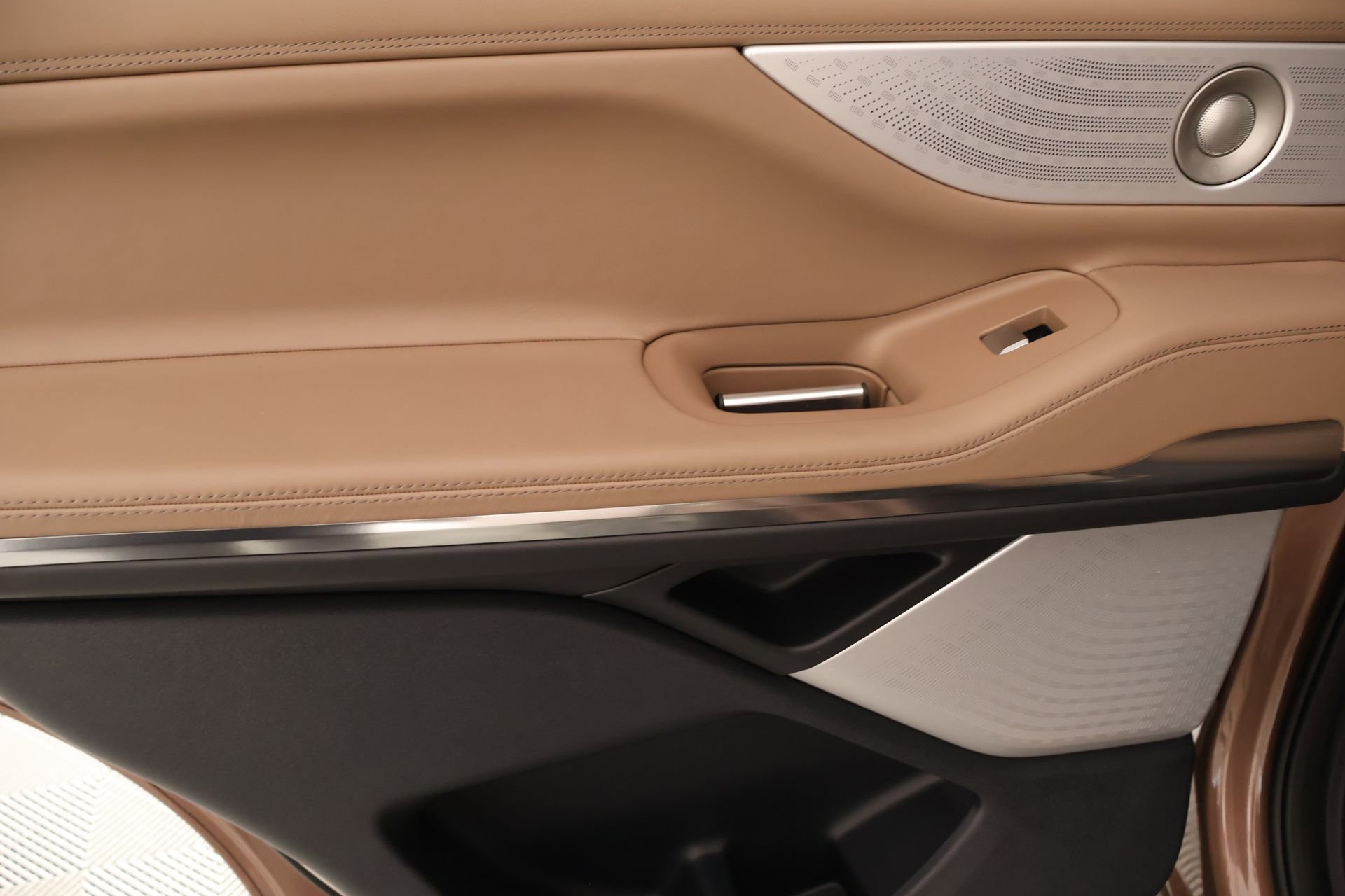 New 2026 Lincoln Navigator Black Label AWD/4WD image 18