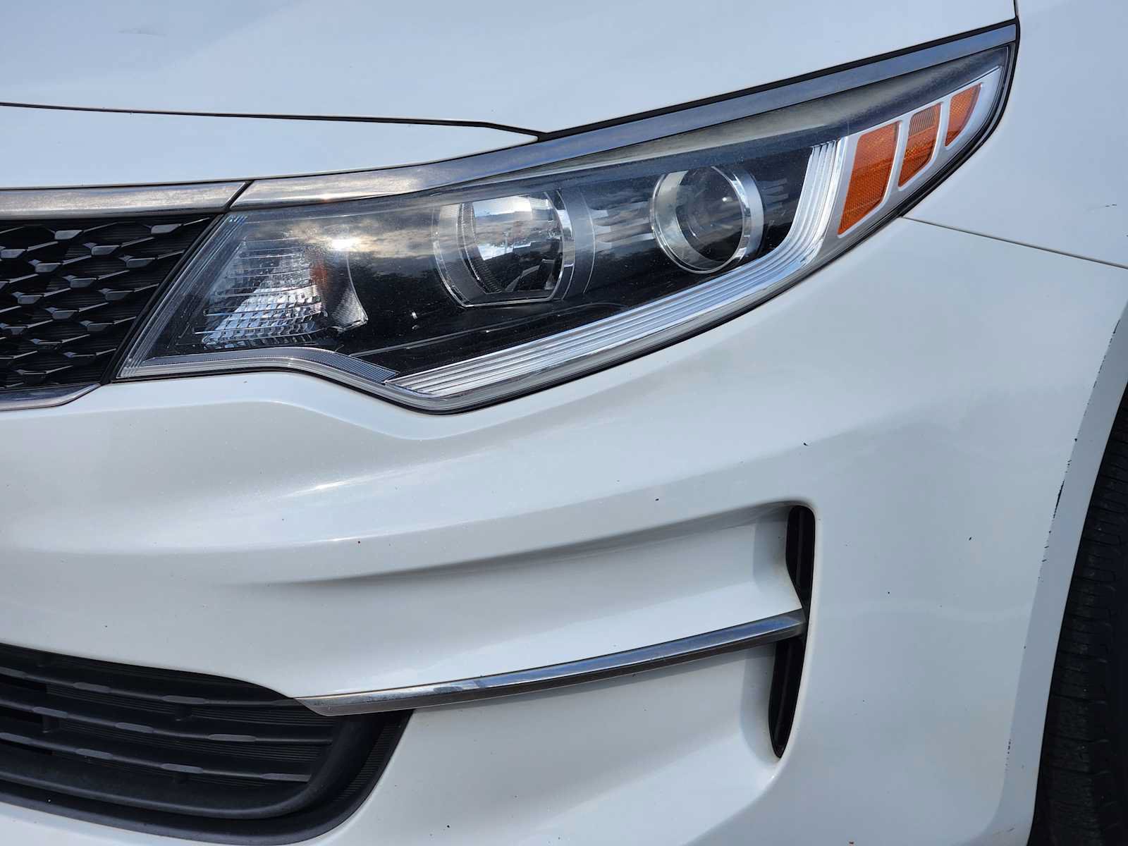 Used 2017 Kia Optima LX FWD image 7