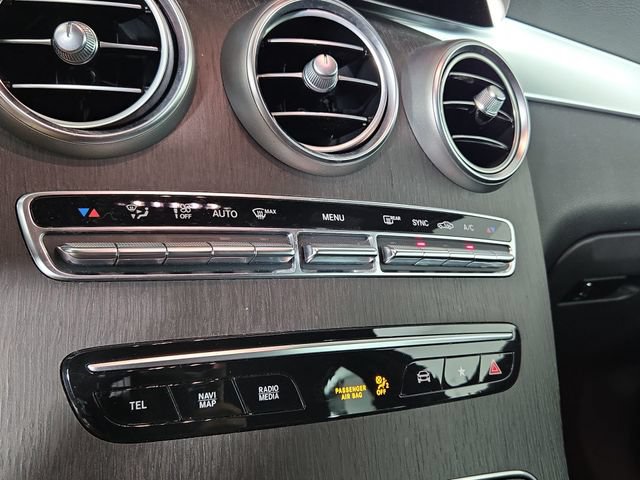Used 2021 Mercedes-Benz GLC 300 4MATIC image 19