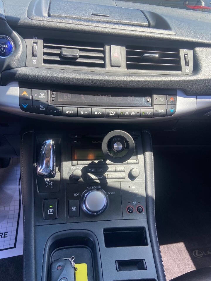 Used 2012 Lexus CT 200h Premium image 14