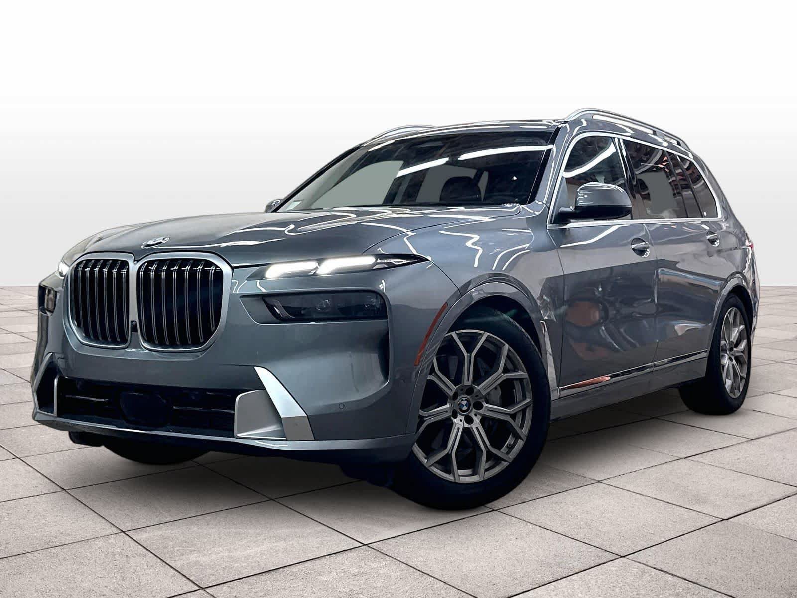 Used 2026 BMW X7 xDrive40i w/ Premium Package AWD/4WD image 1