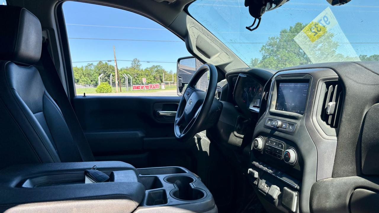 Used 2024 Chevrolet Silverado 2500 W/T w/ WT Convenience Package AWD/4WD image 9