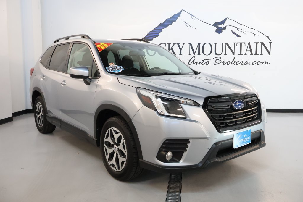 Used 2023 Subaru Forester Premium