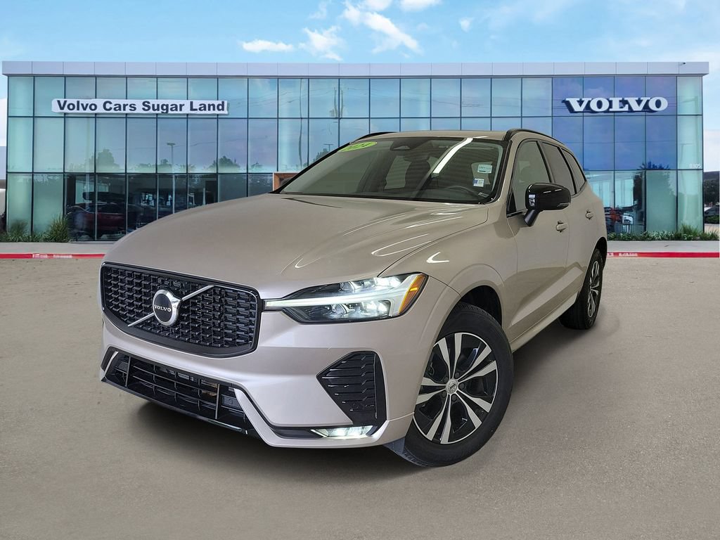 Used 2024 Volvo XC60 B5 Core AWD/4WD image 1
