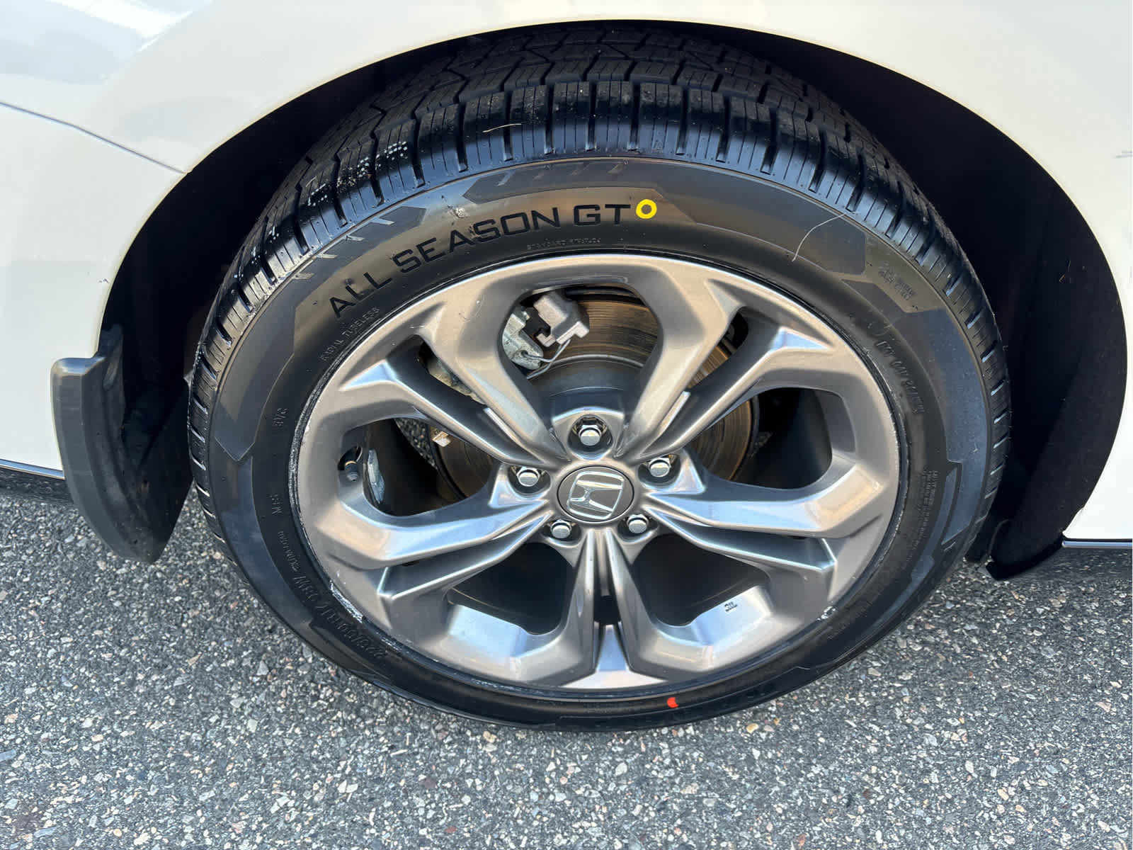 Certified 2023 Honda Accord EX-L image 28