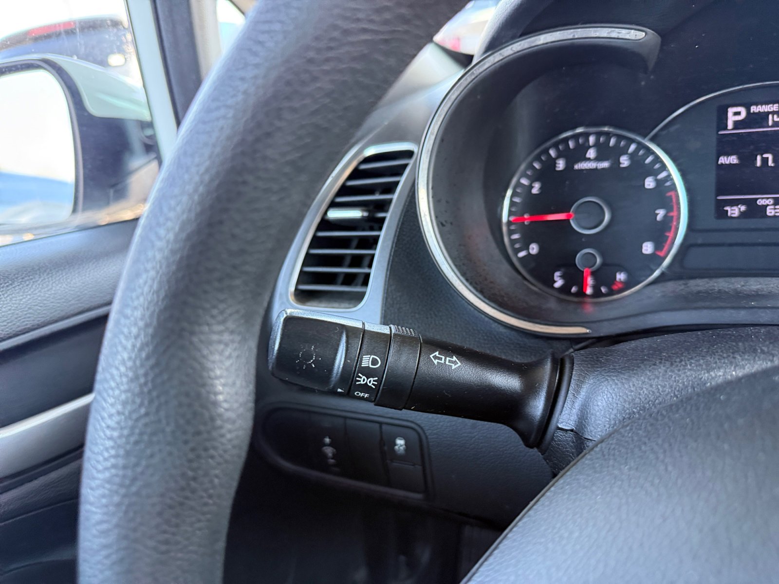 Used 2017 Kia Forte LX FWD image 23