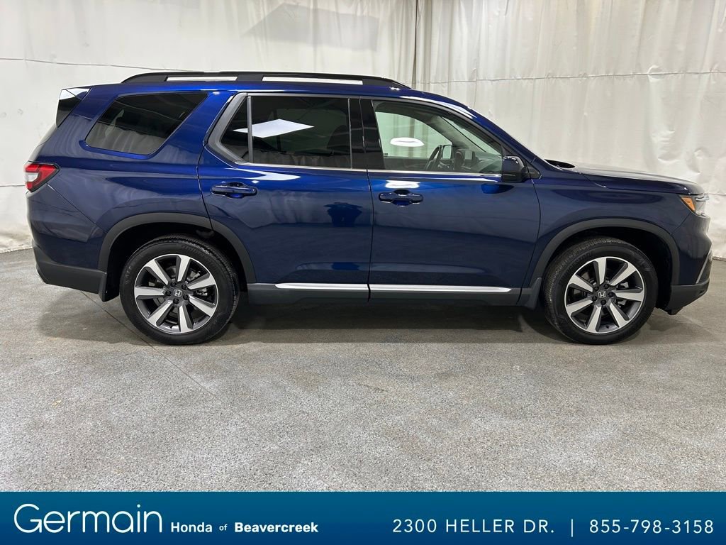 Used 2024 Honda Pilot Touring image 9