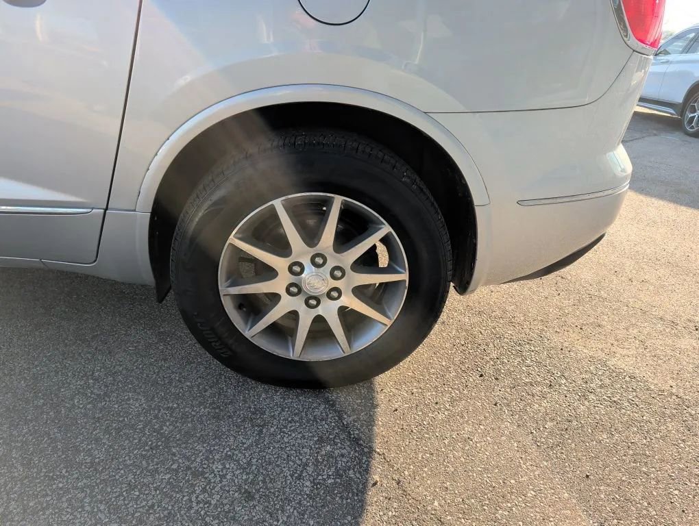 Used 2017 Buick Enclave Convenience image 11