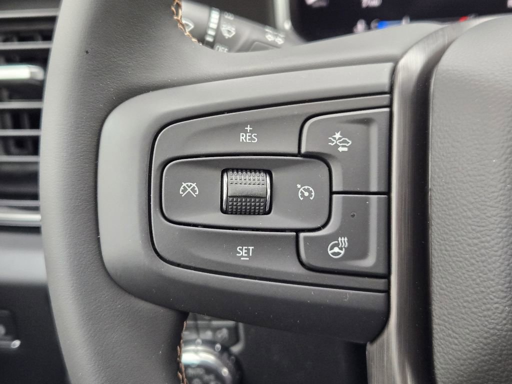 New 2026 GMC Sierra 2500 AT4 w/ AT4 Premium Plus Package AWD/4WD image 29