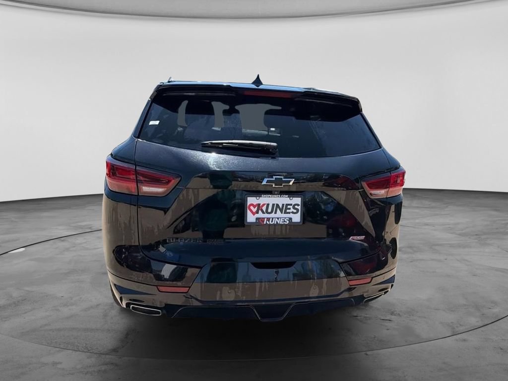 Used 2025 Chevrolet Blazer RS AWD/4WD image 8