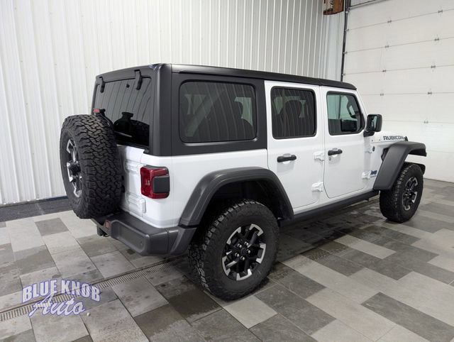 Used 2025 Jeep Wrangler Unlimited Rubicon 4xe w/ Safety Group AWD/4WD image 4