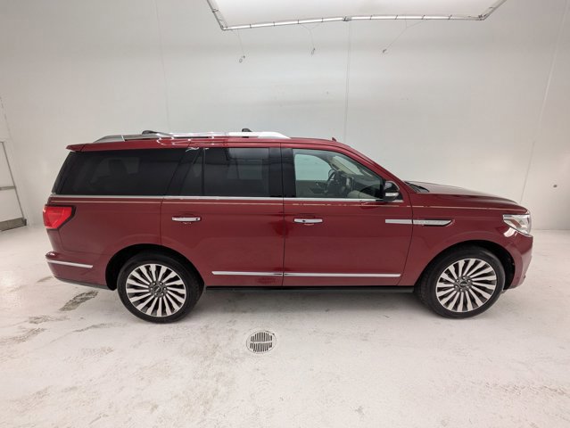 Used 2018 Lincoln Navigator Reserve w/ Technology Package image 4