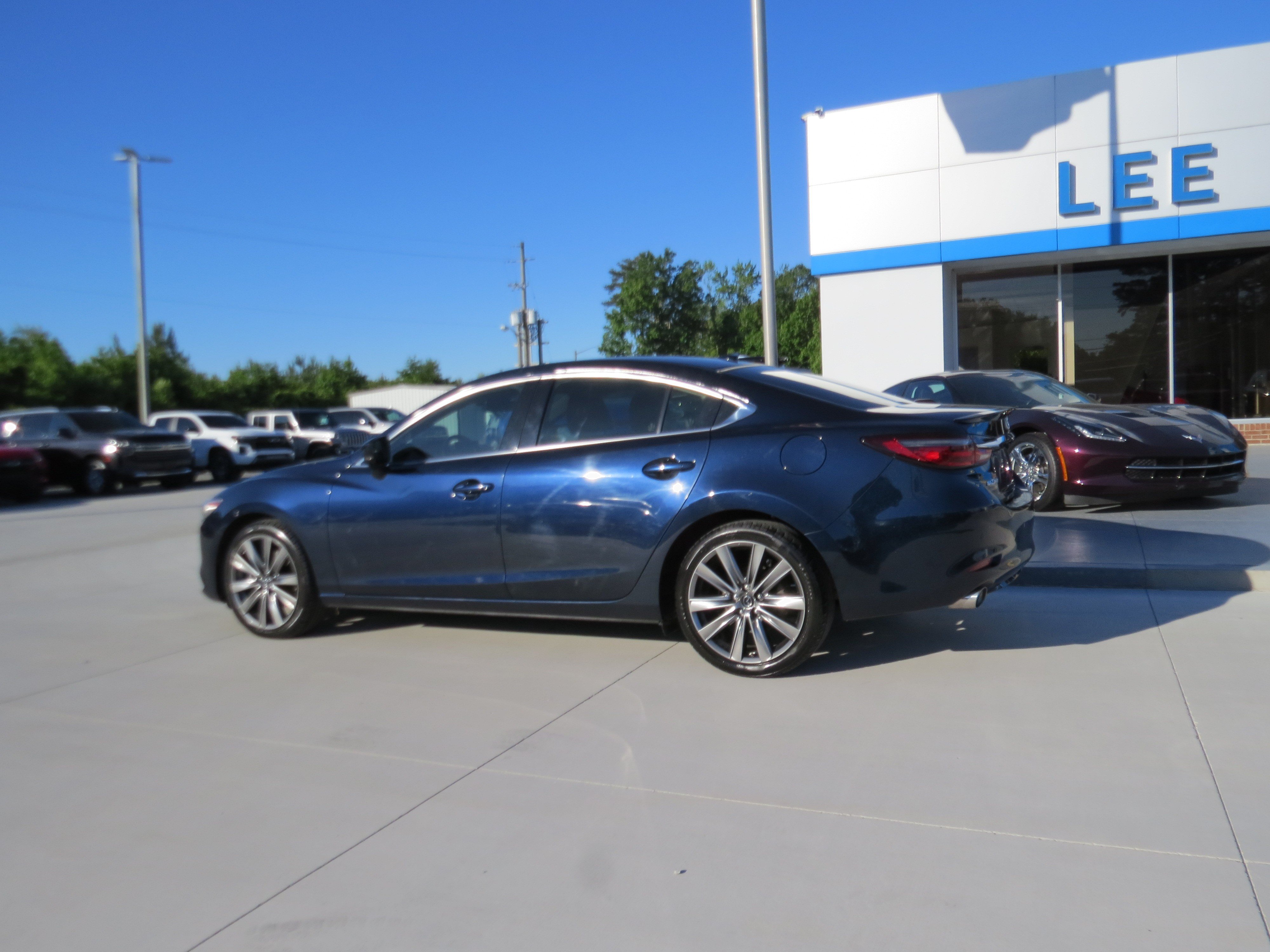 Used 2019 MAZDA MAZDA6 Signature FWD image 3