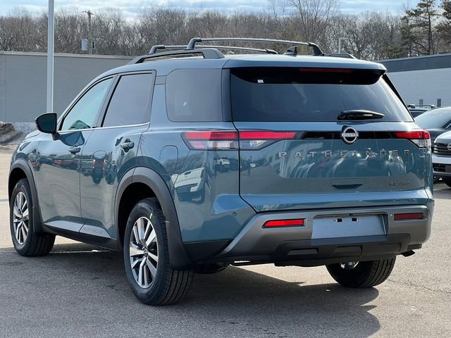 New 2026 Nissan Pathfinder SL image 9