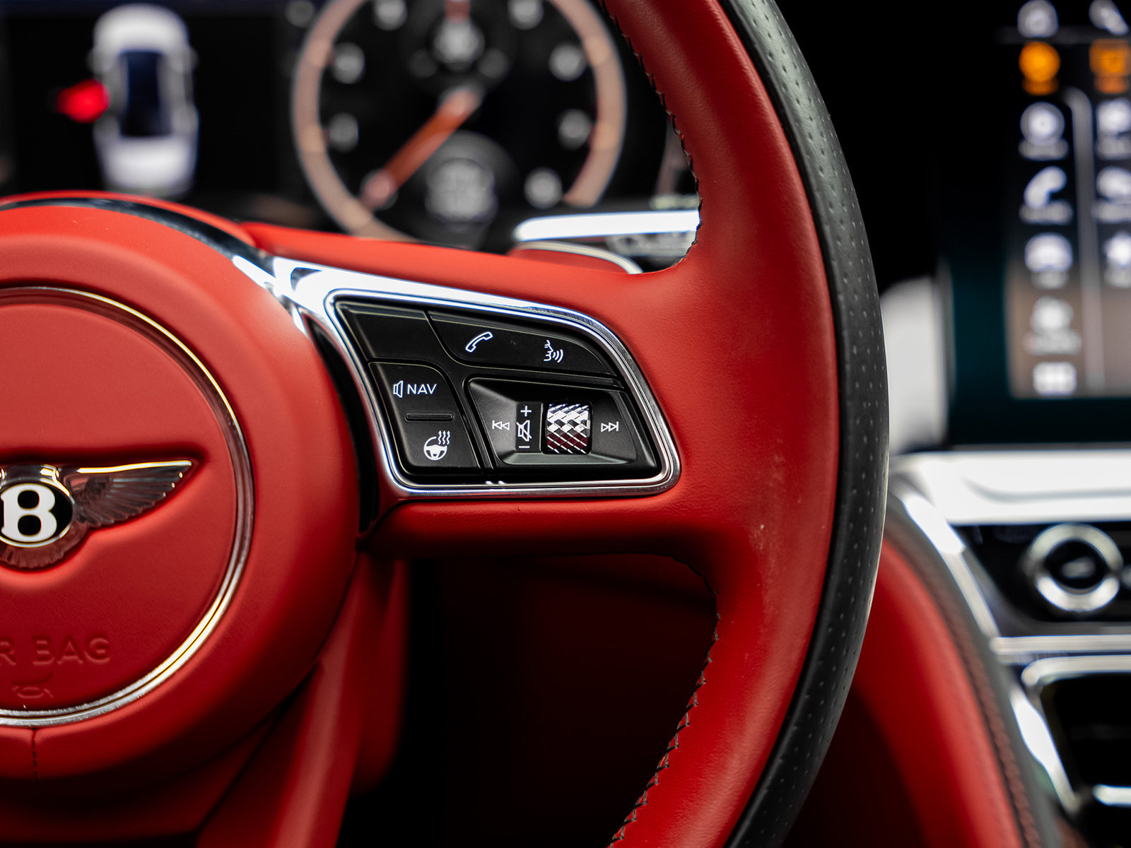 Used 2022 Bentley Flying Spur V8 AWD/4WD image 42