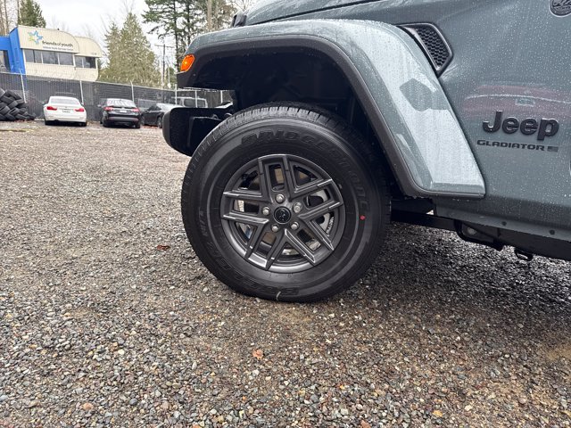 New 2026 Jeep Gladiator Sport AWD/4WD image 28
