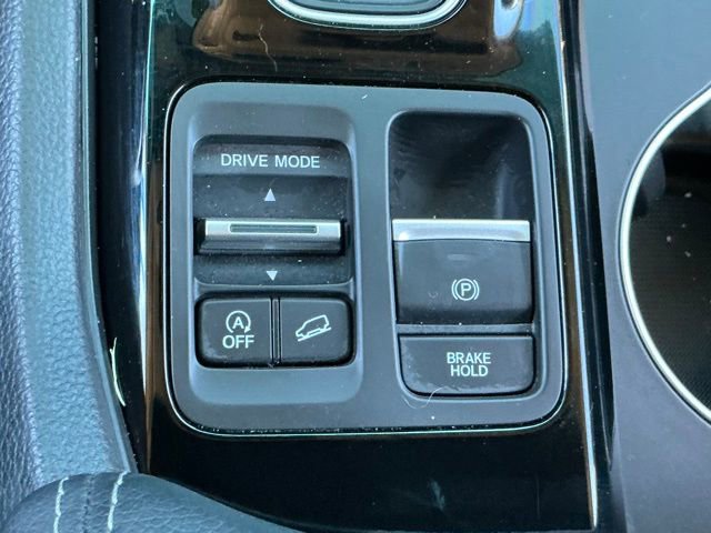 Used 2023 Honda Pilot Elite image 17